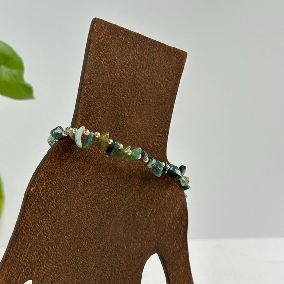 Moss Agate Gemstone Bracelet 8" With Gold-Tone Beads & Spring Ring Clasp - Picture 5 of 9